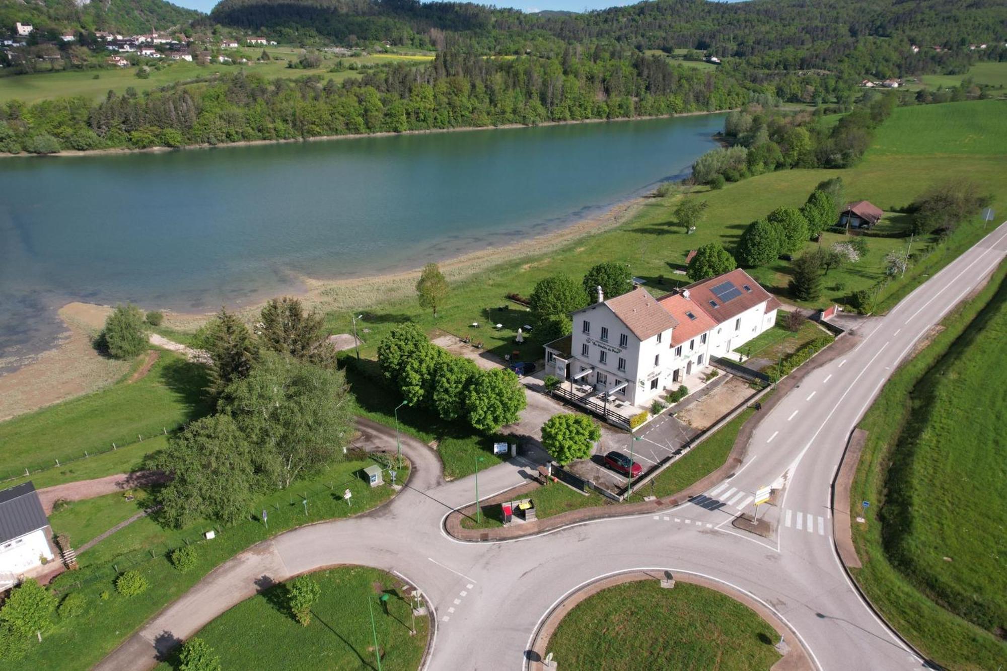 Отель Au Moulin Du Pont Samognat Экстерьер фото